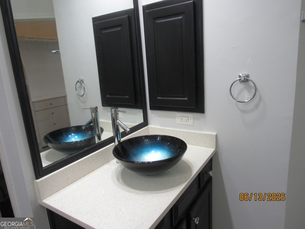 115 Sutton Court - Photo 22