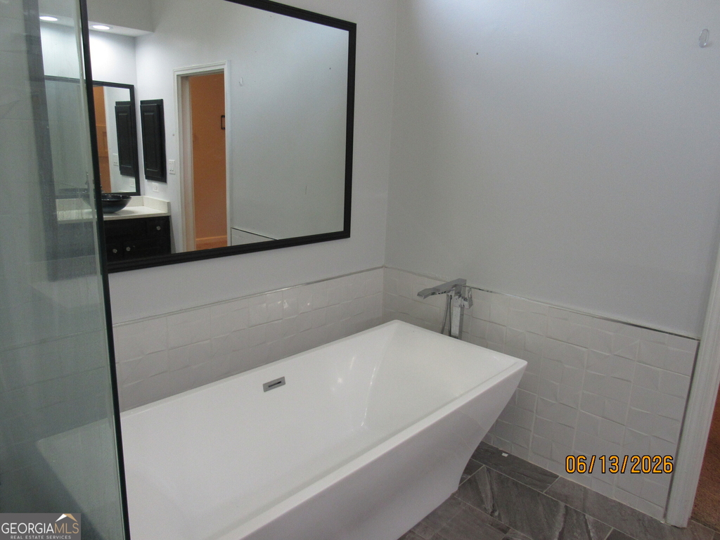 115 Sutton Court - Photo 20