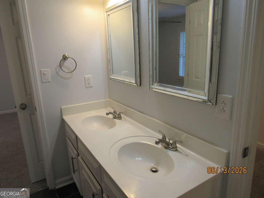 115 Sutton Court - Photo 24