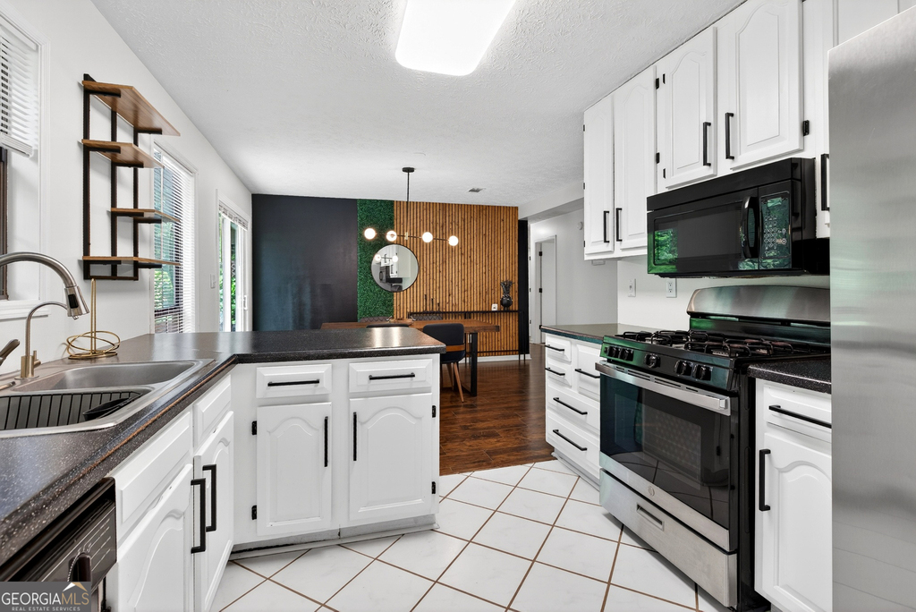 11525 Matthews Trail - Photo 9