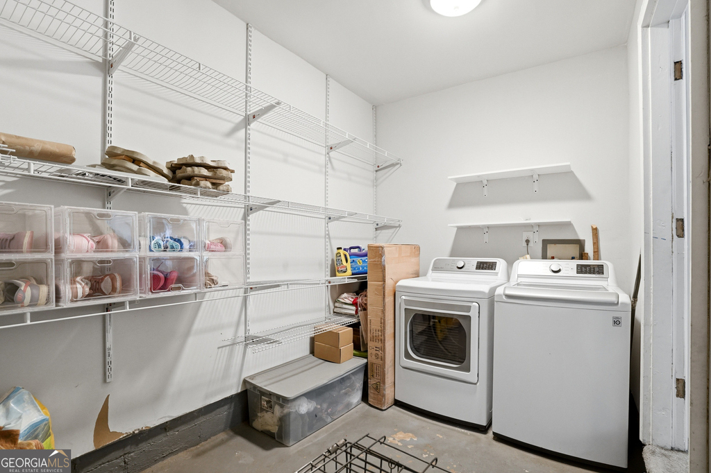 405 King Arthur Court - Photo 12