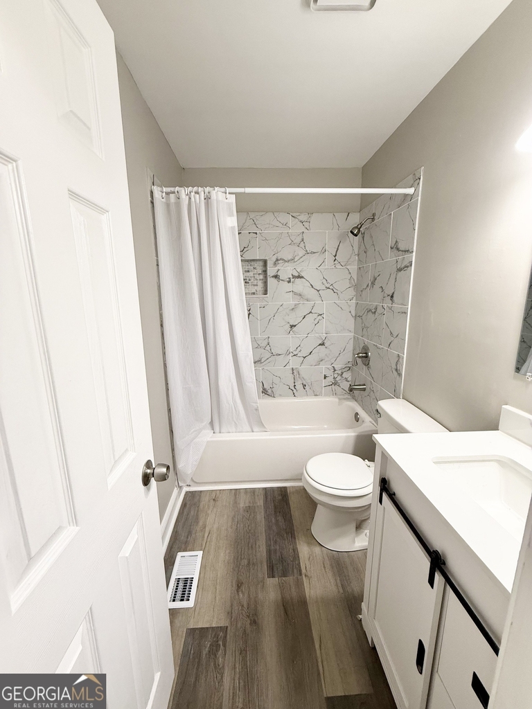 207 Custer Circle - Photo 13