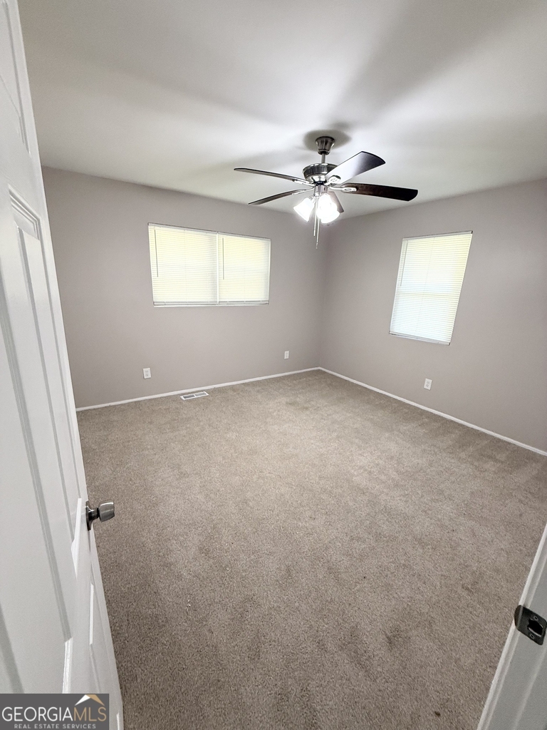 207 Custer Circle - Photo 8