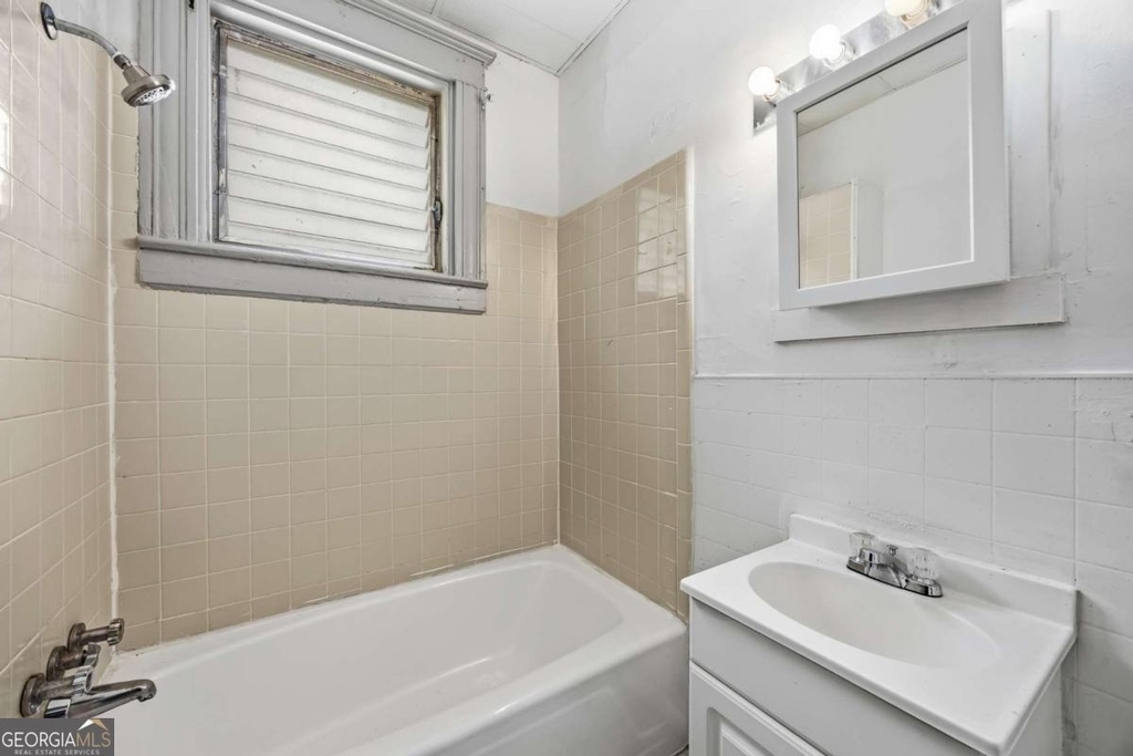 3638 E Main Street - Photo 6