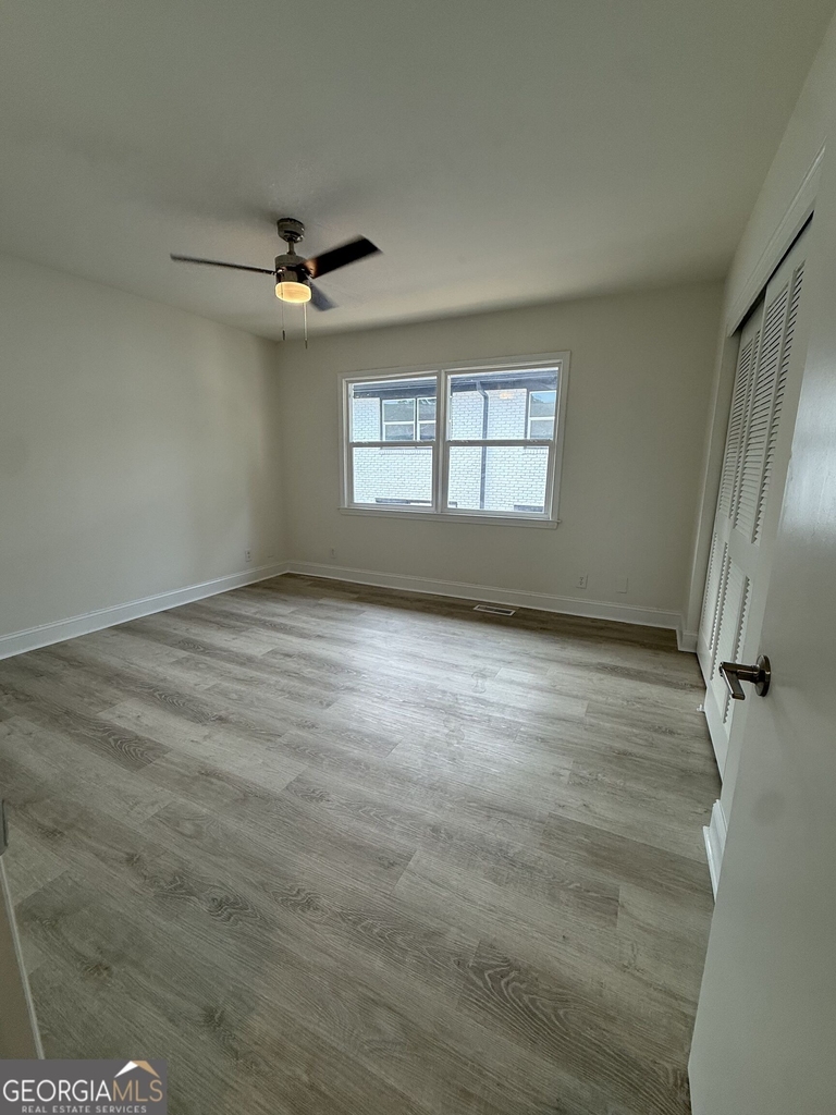 1157 Boulevard - Photo 9