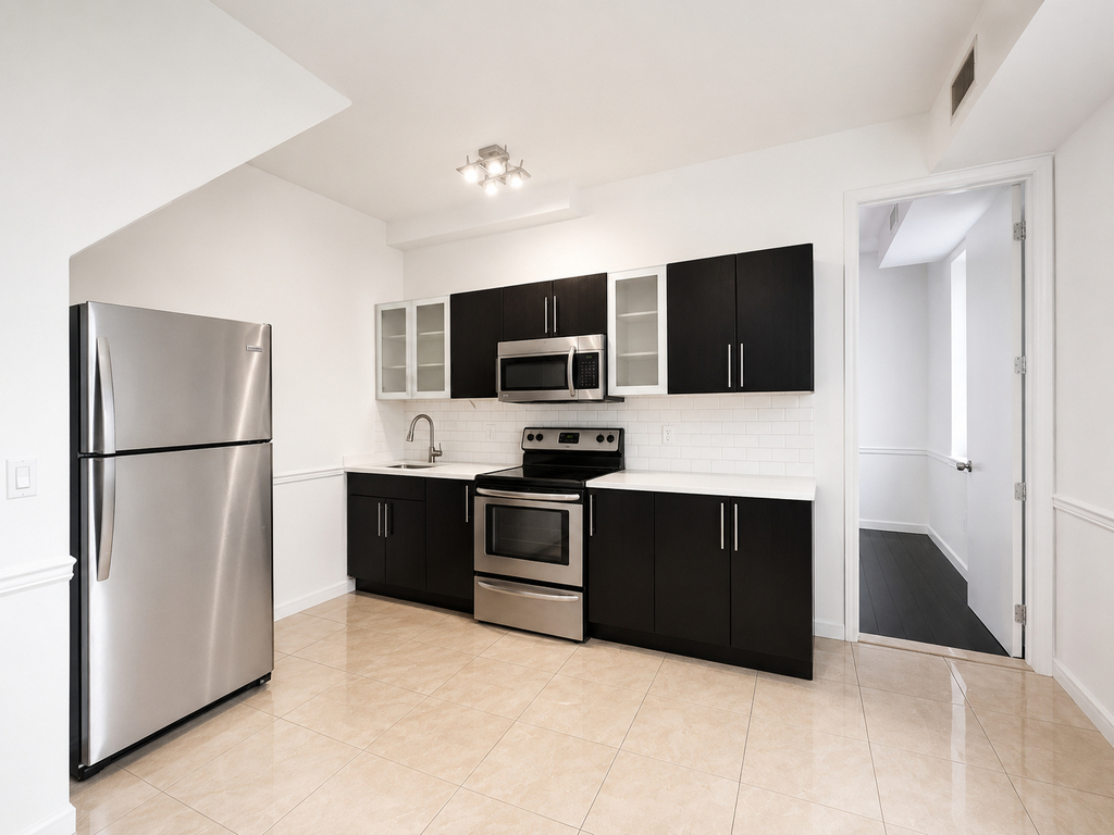 438 Wilson Avenue - Photo 2