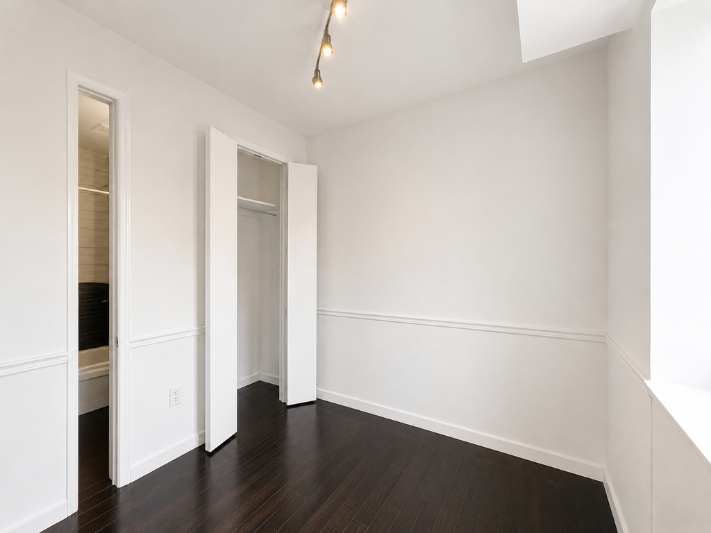 438 Wilson Avenue - Photo 5