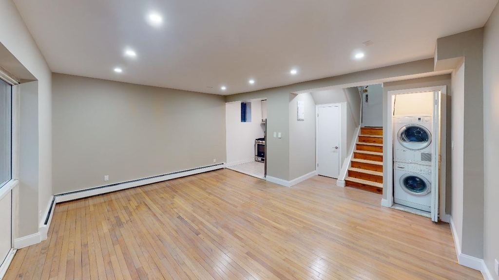 67-39 Clyde Street - Photo 1