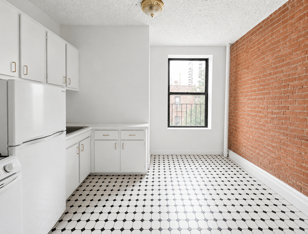 325 East 89th Street - Photo 1