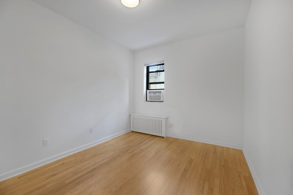 Madison Avenue & e 30th st - Photo 5
