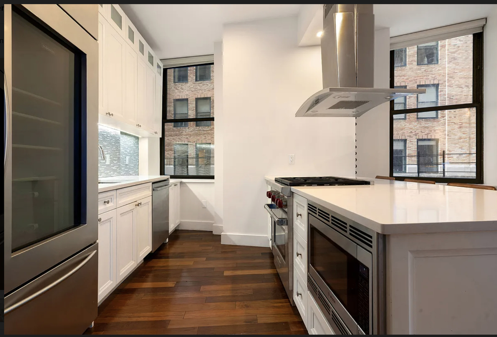20 West Street - Photo 2