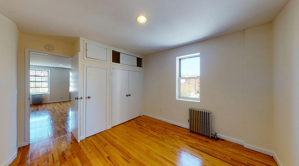  West Broadway - Photo 6