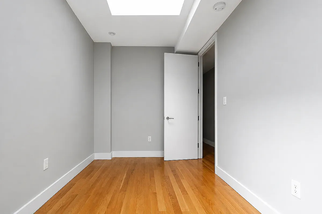 1100 Dekalb Avenue - Photo 6