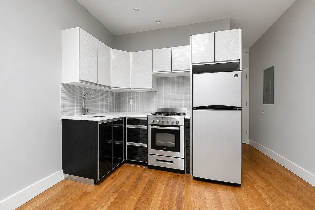 1100 Dekalb Avenue - Photo 1