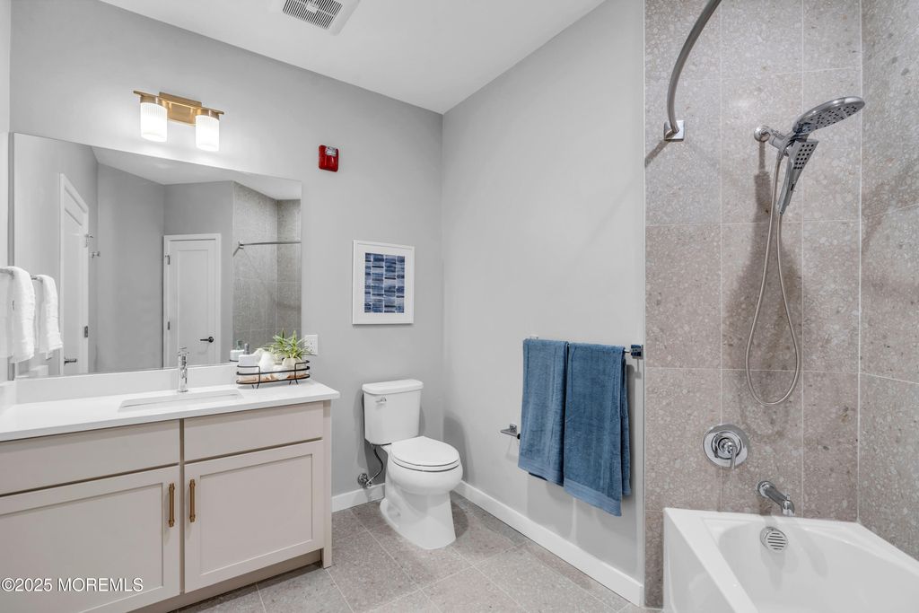 120 Monmouth Street - Photo 14