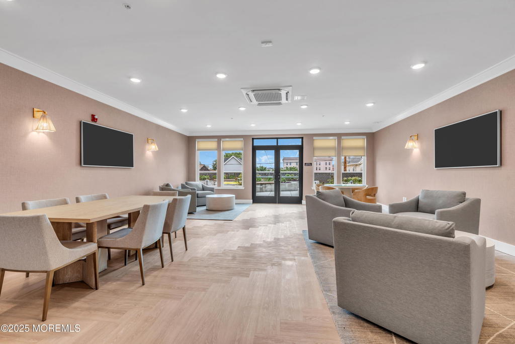 120 Monmouth Street - Photo 22