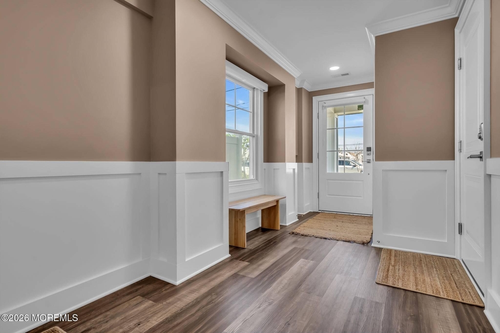 39 20th Avenue - Photo 1