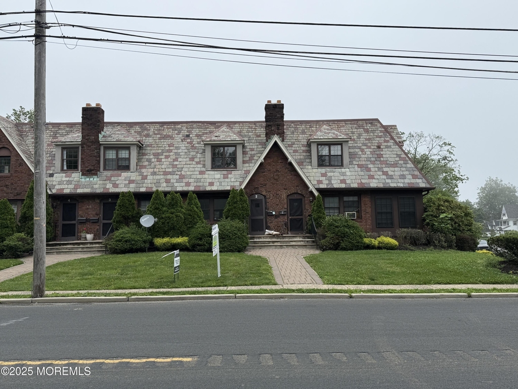 1001 Norwood Avenue - Photo 0