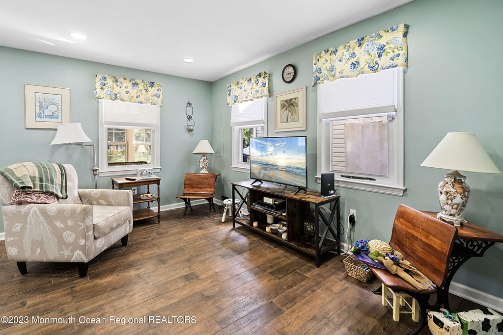57 Ocean Avenue - Photo 9