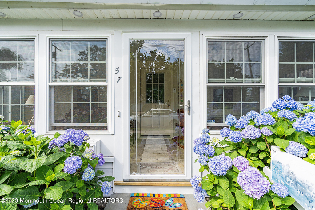 57 Ocean Avenue - Photo 3