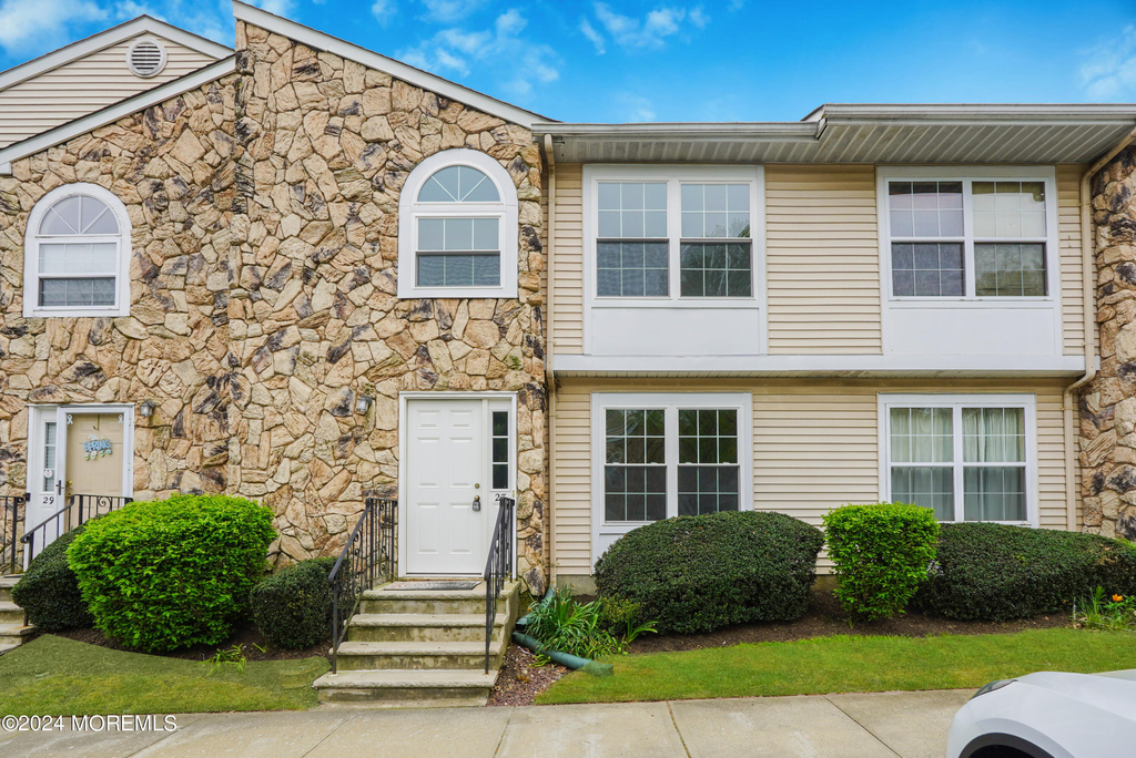 27 Karen Drive - Photo 0