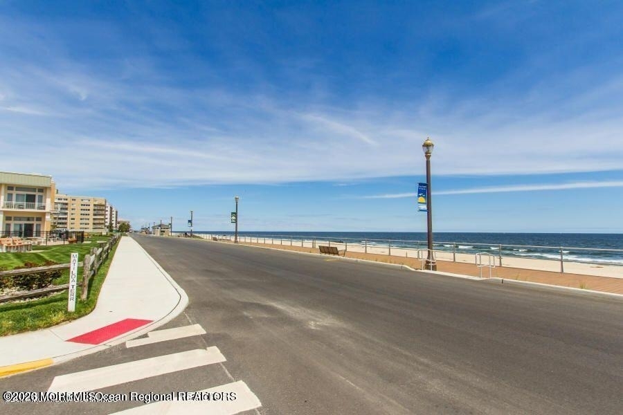 455 Ocean Boulevard - Photo 11