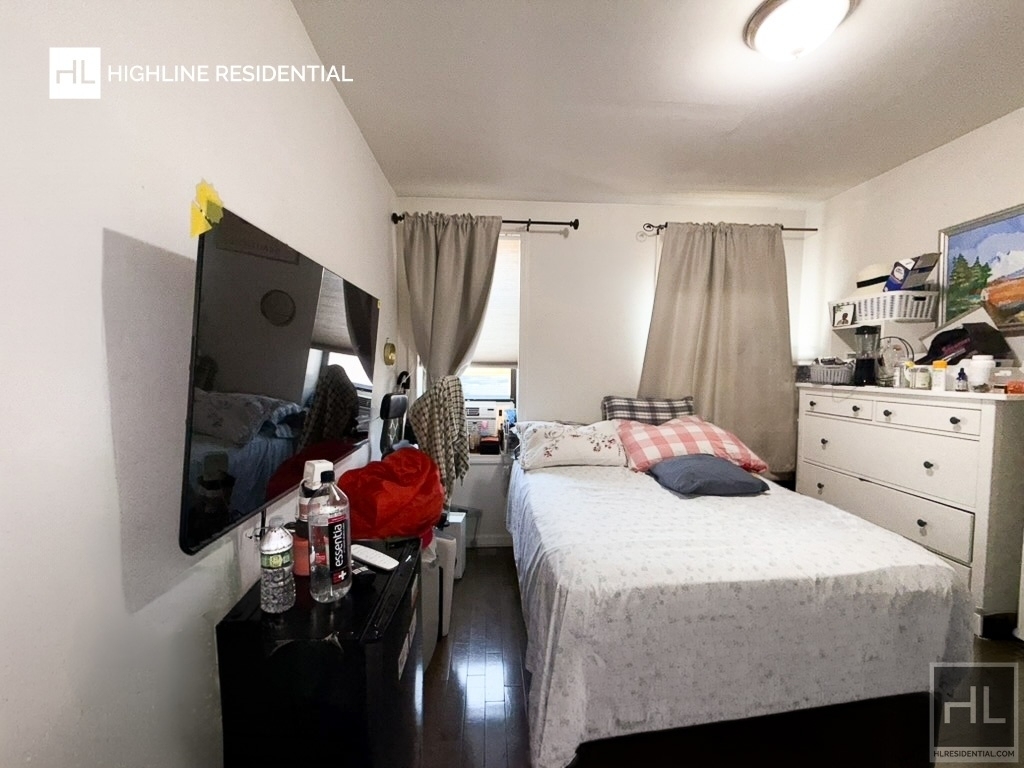 11 Street - Photo 3