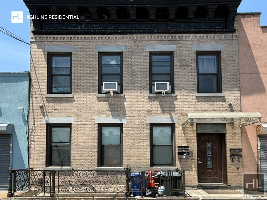 11 Street - Photo 10