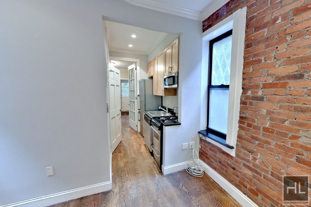 E 7th St. - Photo 1