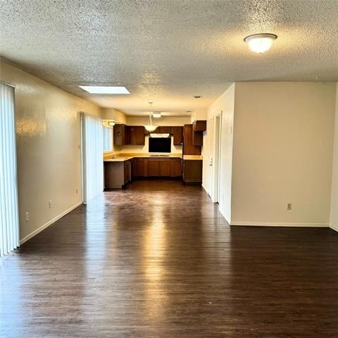 628 Taylor Court - Photo 2