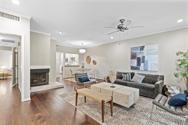4403 Bellaire Drive S - Photo 2