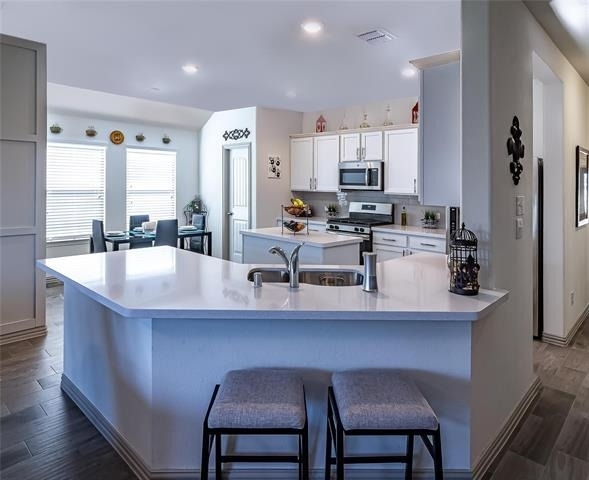 917 Rosewood Street - Photo 5