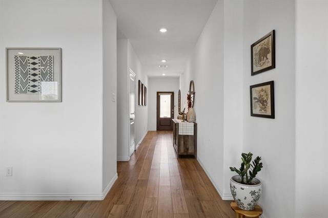 705 Alden Drive - Photo 2
