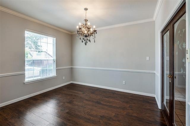 323 Del Cano Drive - Photo 5