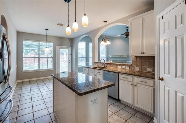 323 Del Cano Drive - Photo 14