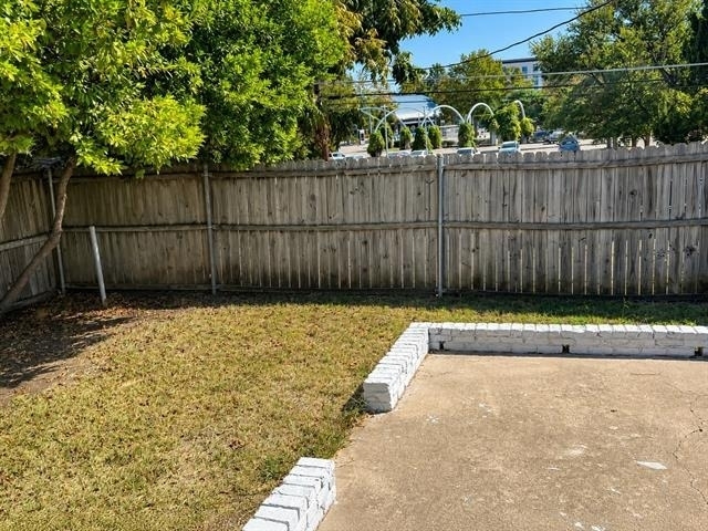 7410 Walling Lane - Photo 5