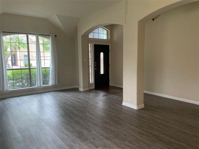 421 Brighton Street - Photo 2