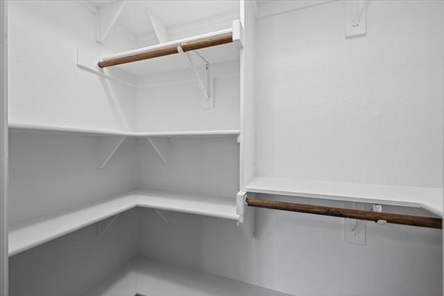 14668 Blakehill Drive - Photo 9