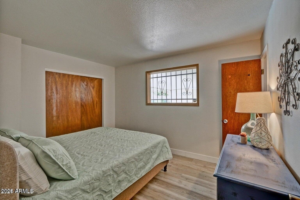 2007 N Normal Avenue - Photo 12
