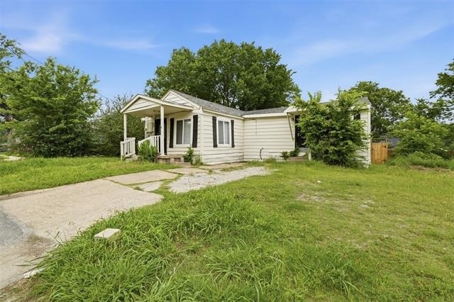 1214 Jones Street - Photo 24