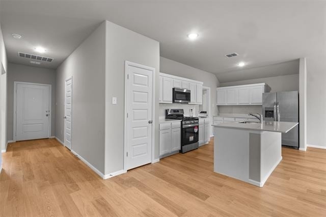 1928 Laurel Park Lane - Photo 4