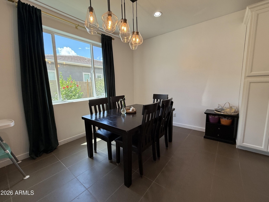 1729 W Myrna Lane - Photo 13