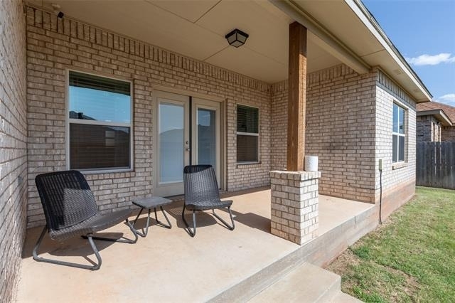3126 Oakley Street - Photo 32