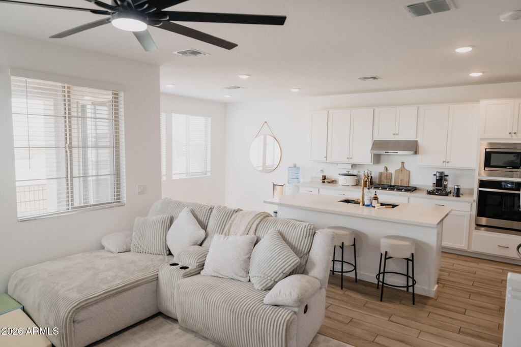 9403 E Solina Avenue - Photo 2