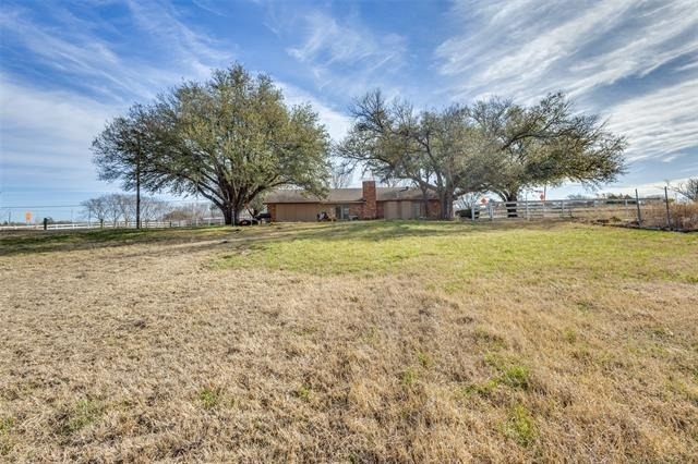 14329 Highway75 - Photo 4