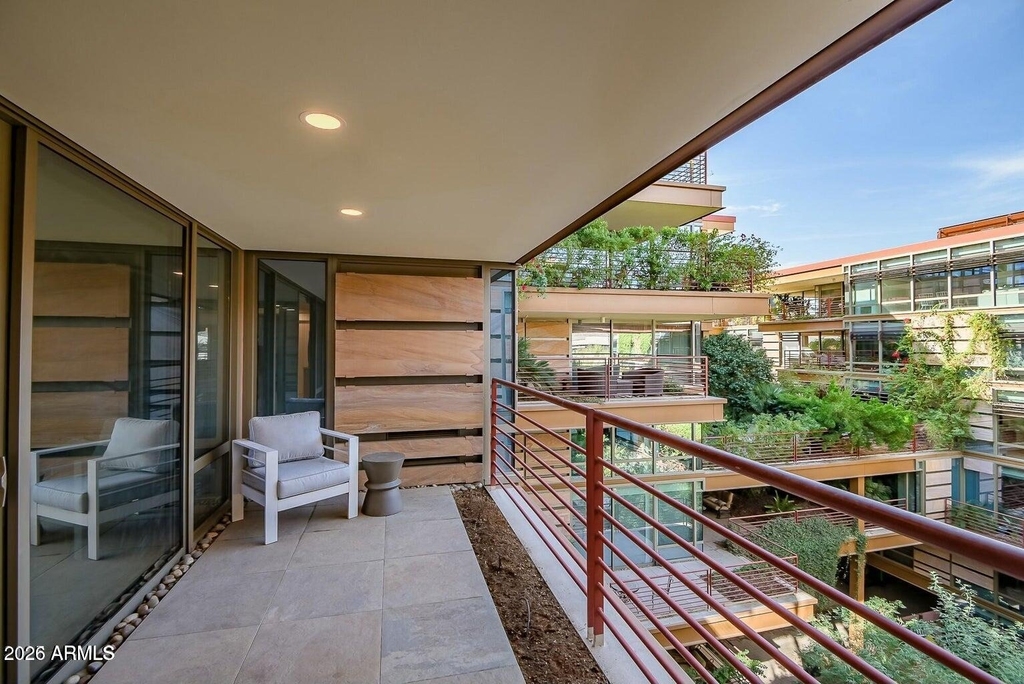 7121 E Rancho Vista Drive - Photo 9