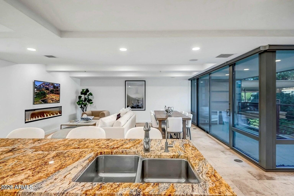 7121 E Rancho Vista Drive - Photo 2