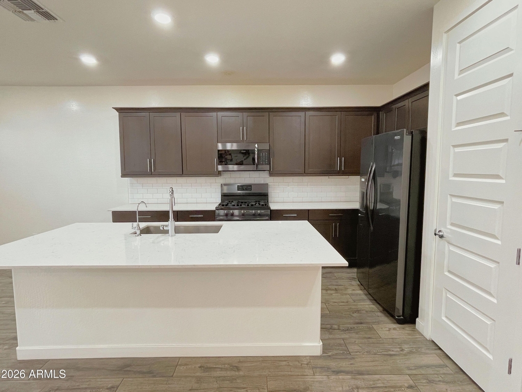 17155 N 9th Place - Photo 7