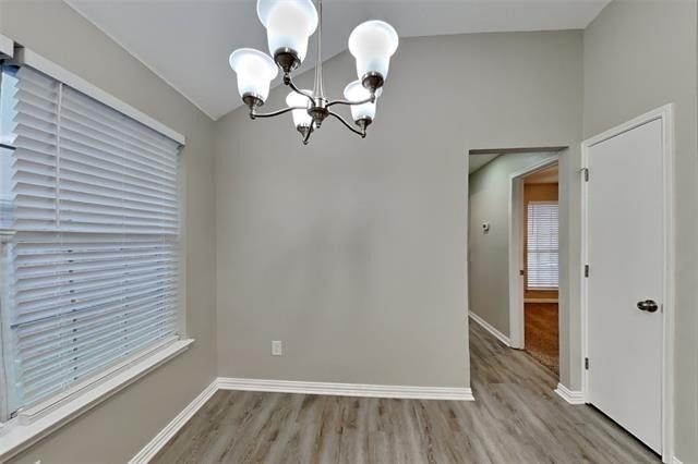 524 Buckstone Drive - Photo 4
