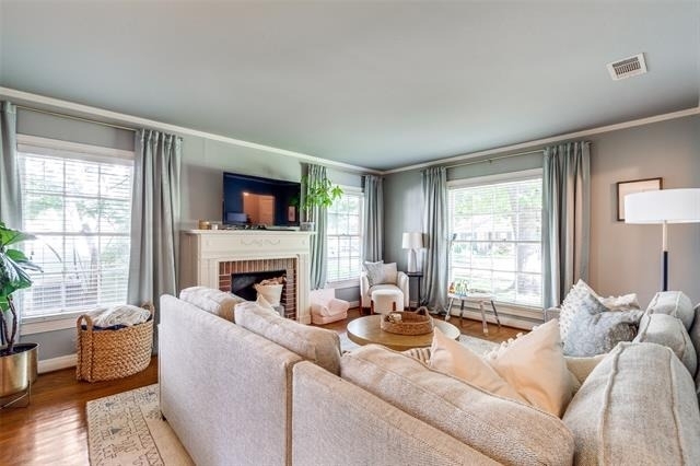 6006 Penrose Avenue - Photo 3